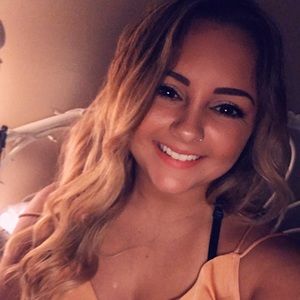 Meet your Posher, Savannah